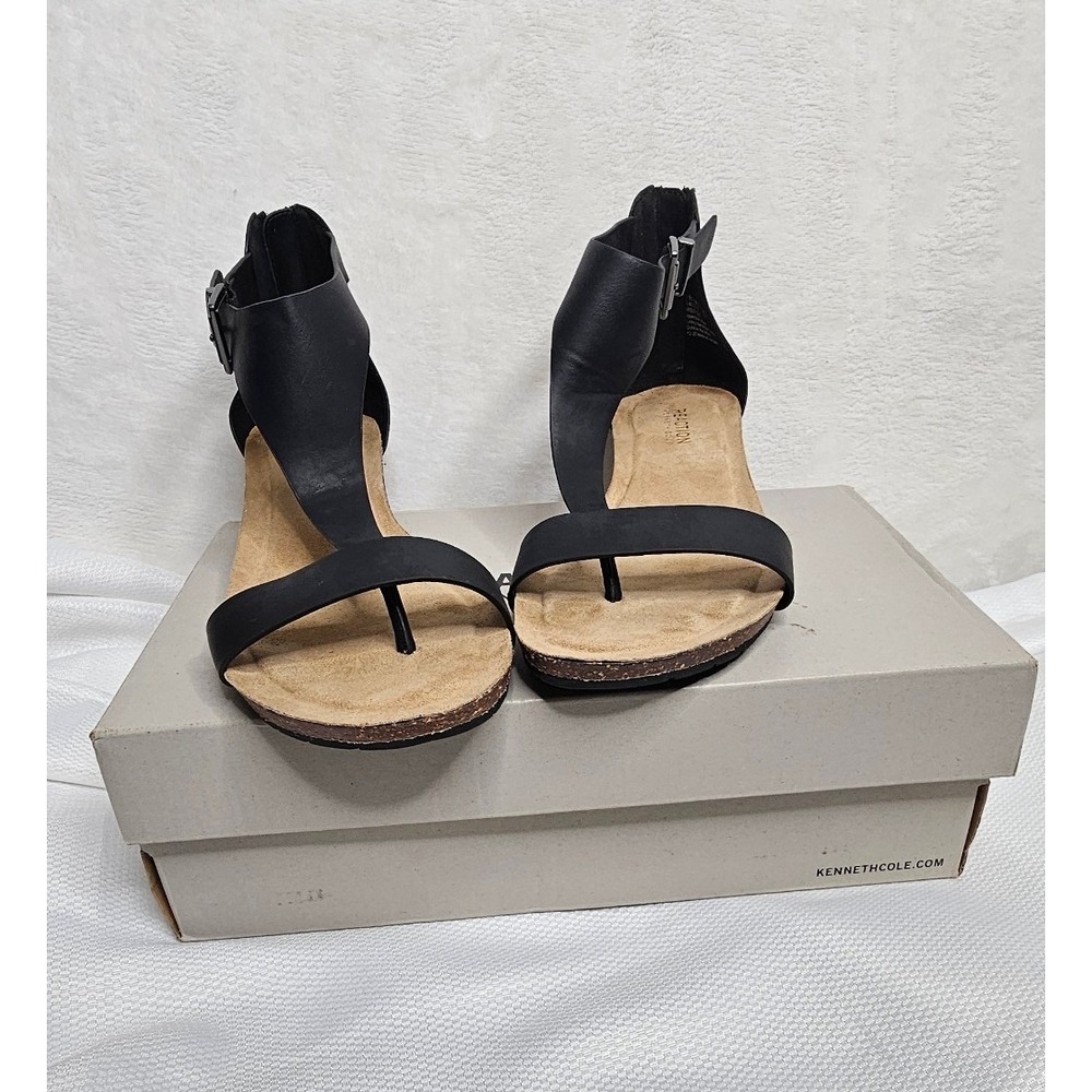 NIB Kenneth Cole Reaction Great Gal 9.5 Black Wedge Gladiator Thong Sandals